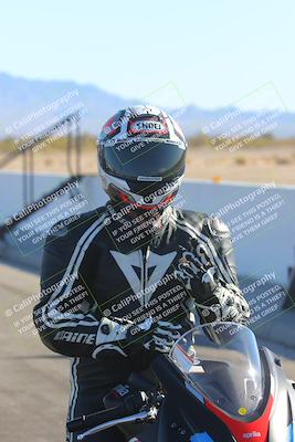 media/Mar-24-2025-Moto Forza (Mon) [[57ce5c5cff]]/Around the Pits/